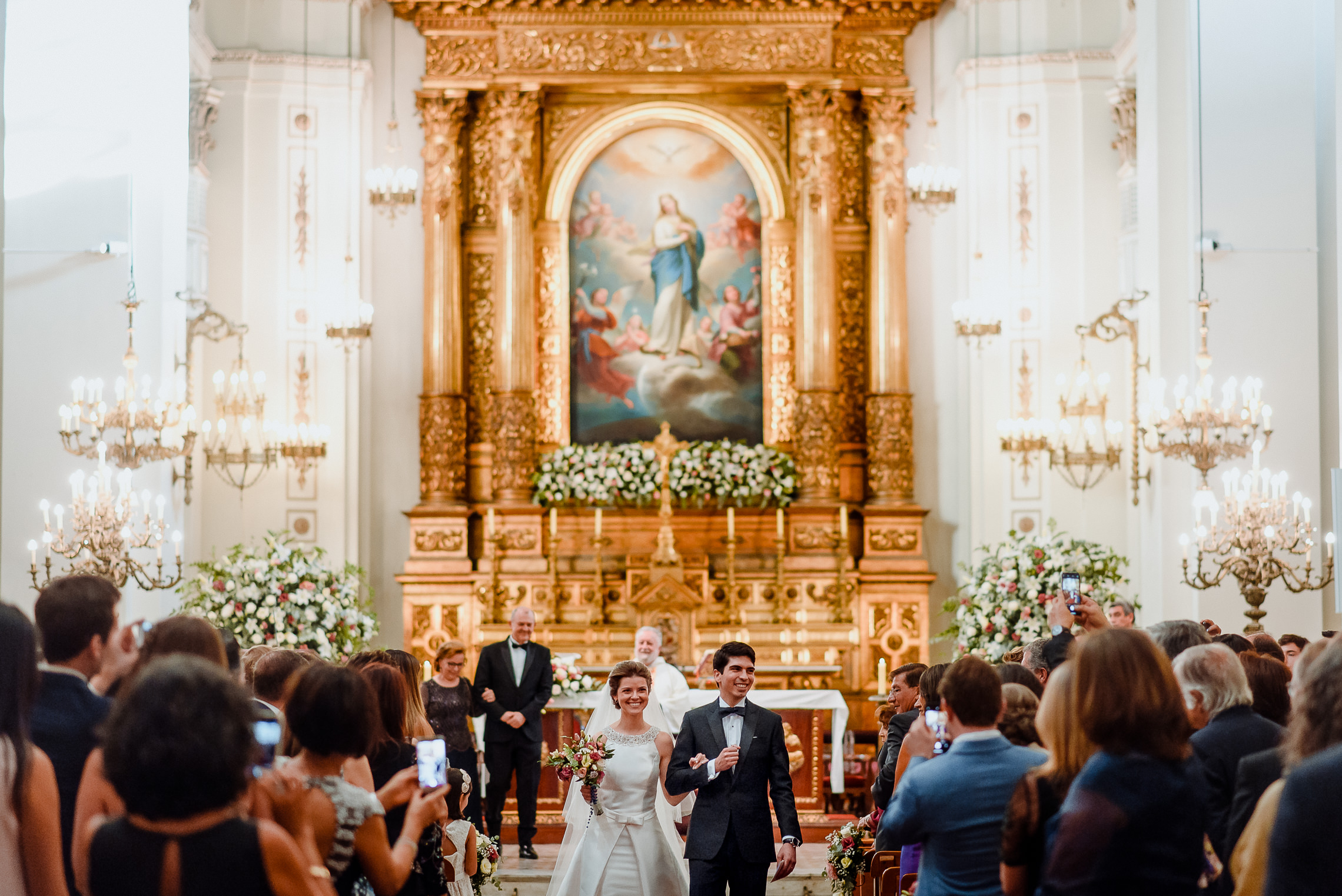 matrimonio-casona-la-laguna-iglesia-san-ignacio-de-loyola-sofia-jottar-novia-brasilera-deborah-dantzoff-fotografia